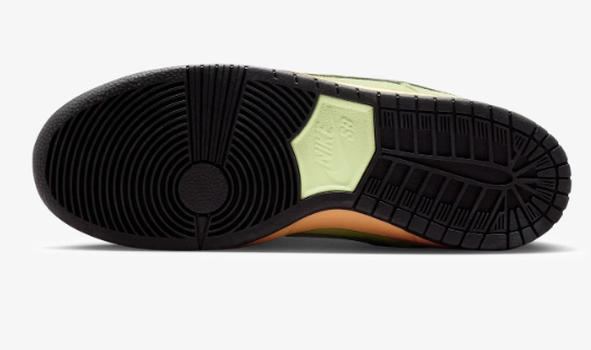 Nike SB Dunk Low Pro "Light Liquid Lime"