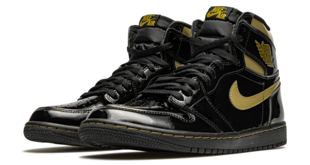 Air Jordan 1 Retro High OG Black Metallic Gold 555088-032
