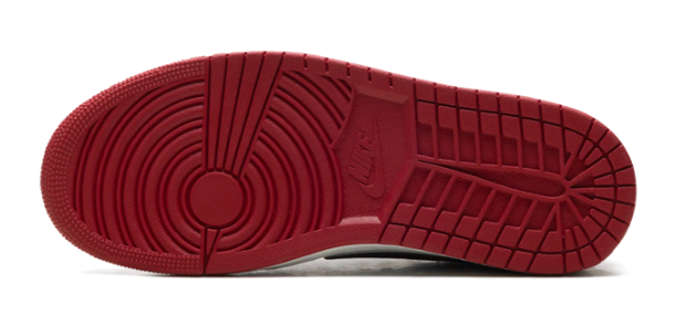 Air Jordan 1 Retro Low OG Chicago 2025 HQ6998-600
